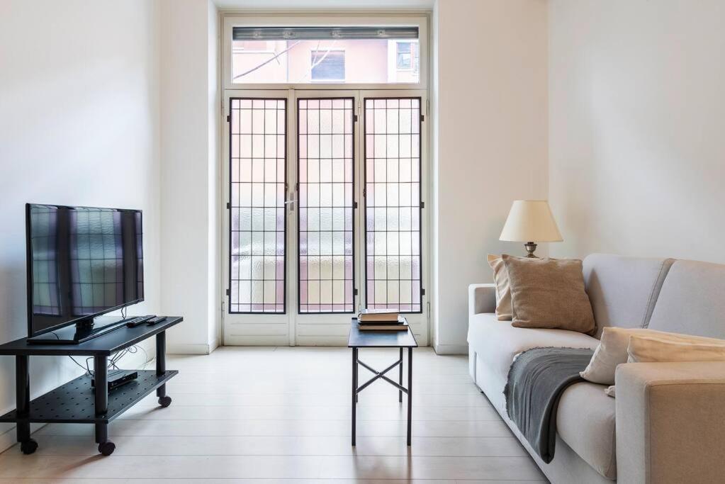 Anita Flexyrent Apt In Brera District A.C. Wifi Milán Exteriér fotografie